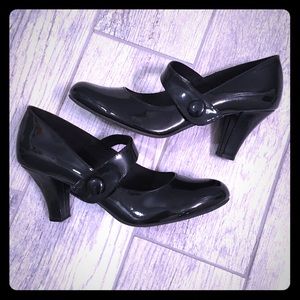 Adorable Classic Black Heels